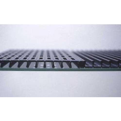 MHP WNK4DD Natural Gas Grill With Stainless Steel Shelves And SearMagic Grids On In-Ground Post WNK4DD-NS + MPP