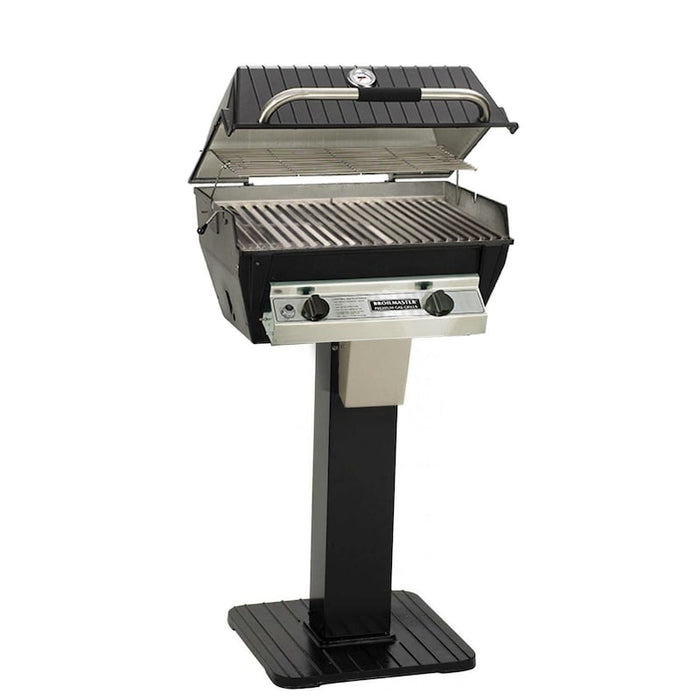 Broilmaster R3N Infrared Natural Gas Grill On Black In-Ground Post R3N + BL48-G