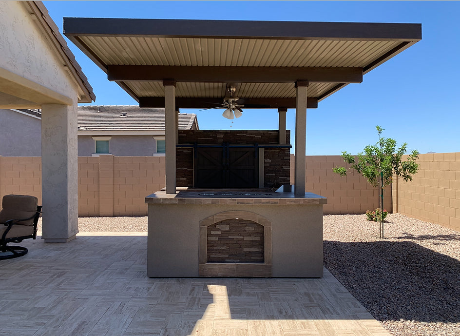 Kokomo Grills Barn Door TV Wall BBQ Island Pergola Firepit 4 Burner Built In BBQ St.CroixBarnDoorTVWall St. Croix