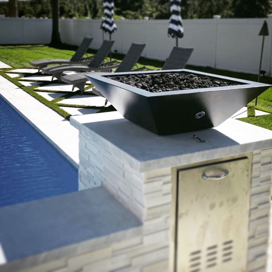 The Outdoor Plus 24" Maya GFRC Concrete Fire Bowl