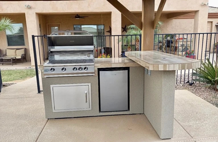 Kokomo Grills Aspen BBQ Island with 4 Burner Built In BBQ Grill Aspen